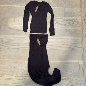 NWT SKIMS Phoenix Set Long Sleeve V Neck and Maxi Skirt